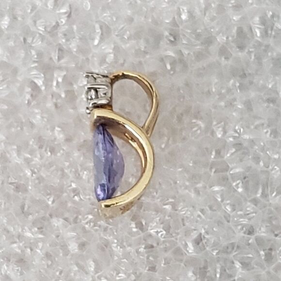 14K Yellow Gold Diamond Accented Natural Amethyst Pendant - Picture 3 of 12